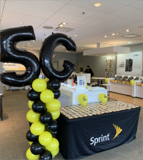 sprint store with column
